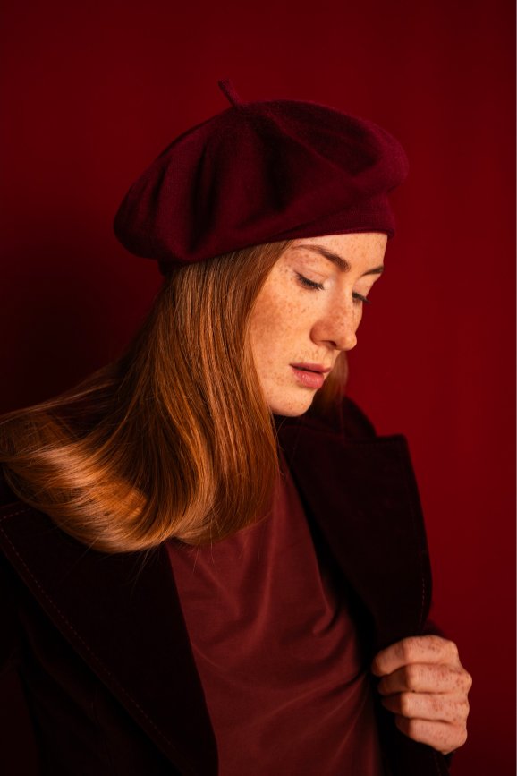 Beret Zima W Neapolu